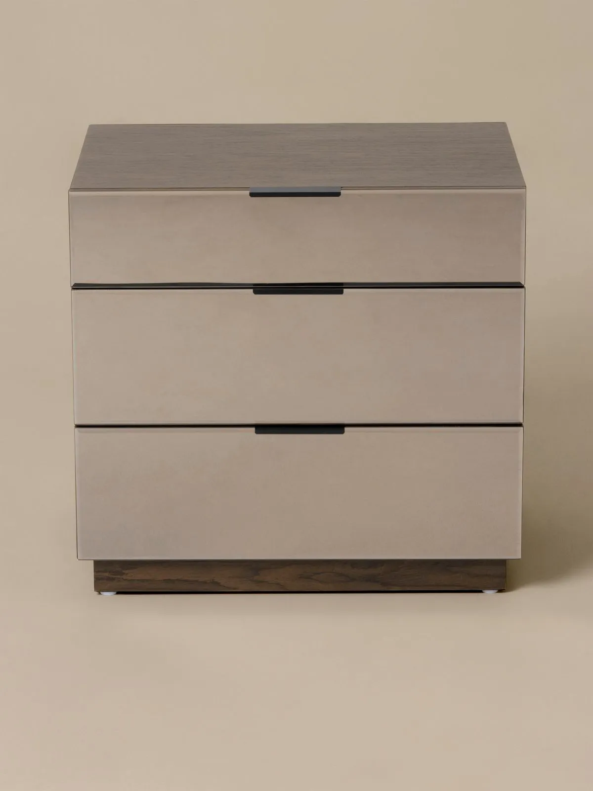 Eva Mirror Pedestal Bronze