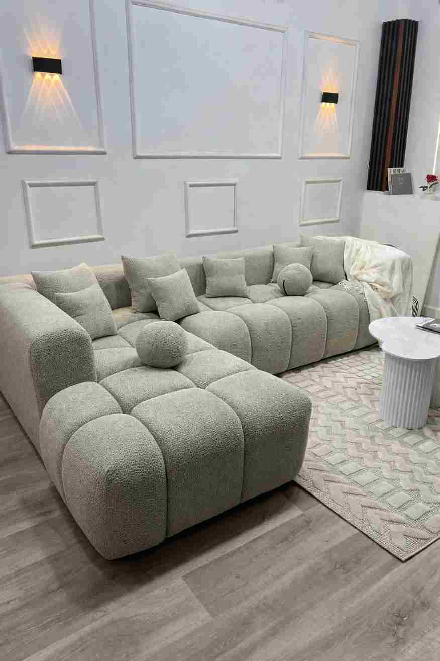 Elegance Sofa Set