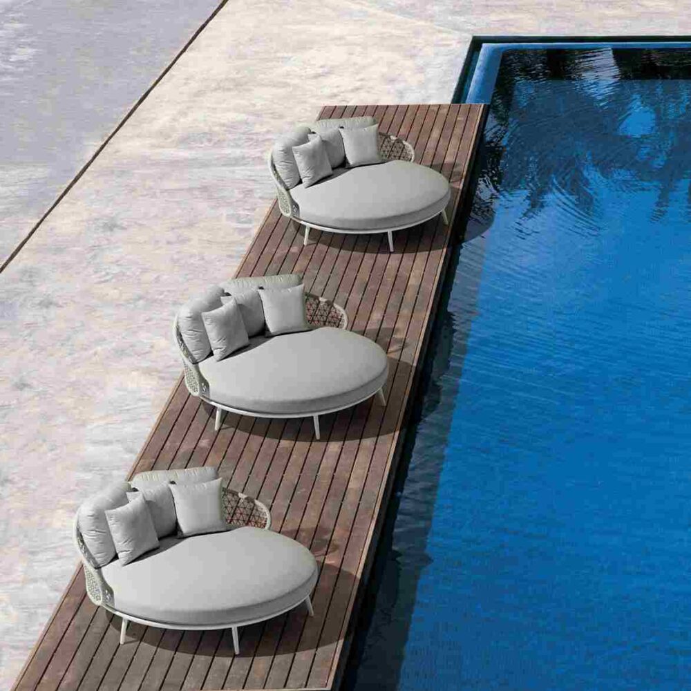 Shop Primary Image Shop Primary Image