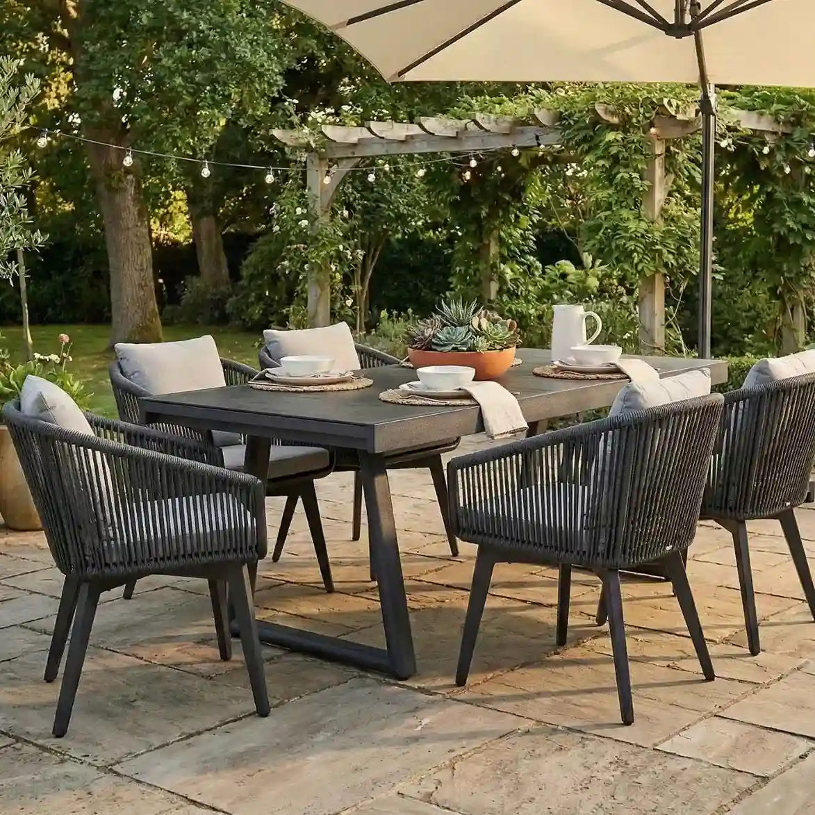 Club 10-12 Seater Extendable Dining Table – Grey/Anthracite